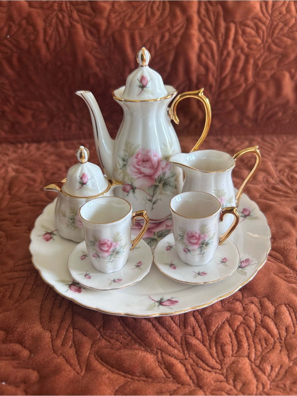 Avon Vintage mini TeaSet